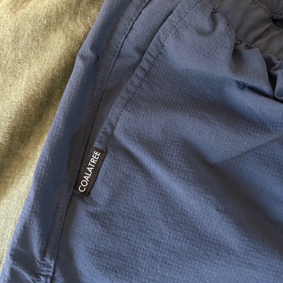 Coalatree - Trailhead Pant - XL - Picture 5 of 6